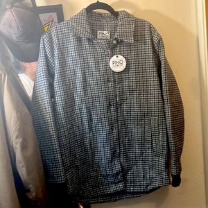 PINO PINO PORTE medium men , has not been worn but wrinkled from folding